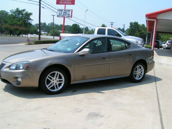 2007 Pontiac Grand Prix Unknown