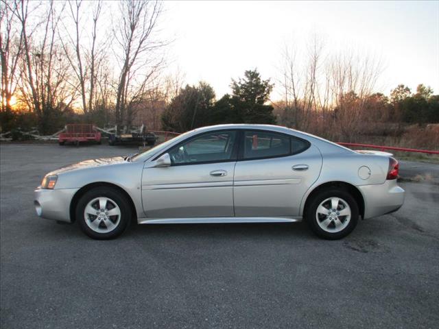 2007 Pontiac Grand Prix Unknown