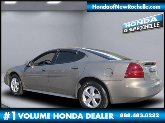 2007 Pontiac Grand Prix SE Sedan