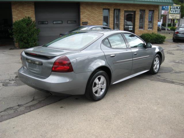 2007 Pontiac Grand Prix Base