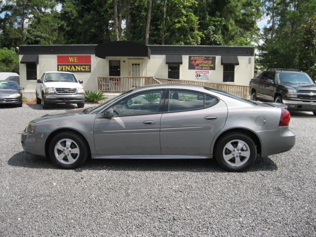 2007 Pontiac Grand Prix Unknown