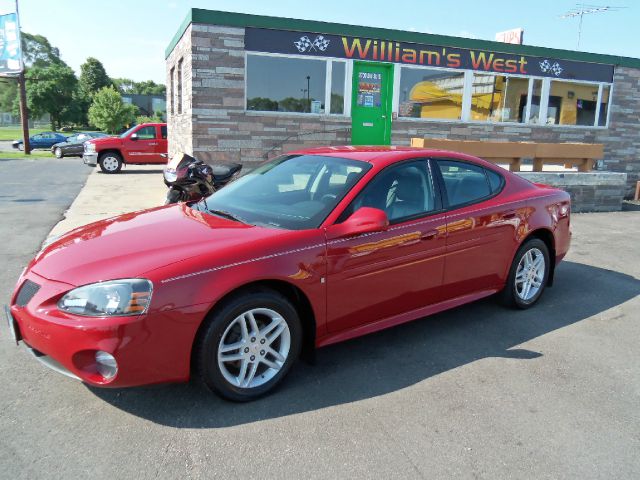 2007 Pontiac Grand Prix XUV SLE 4WD