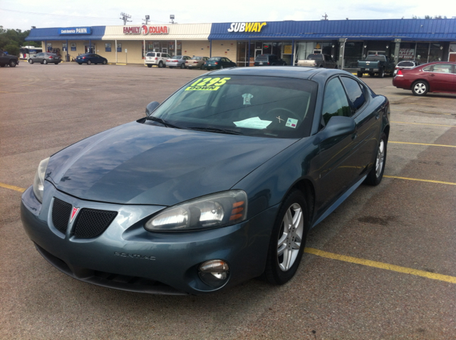 2007 Pontiac Grand Prix XUV SLE 4WD