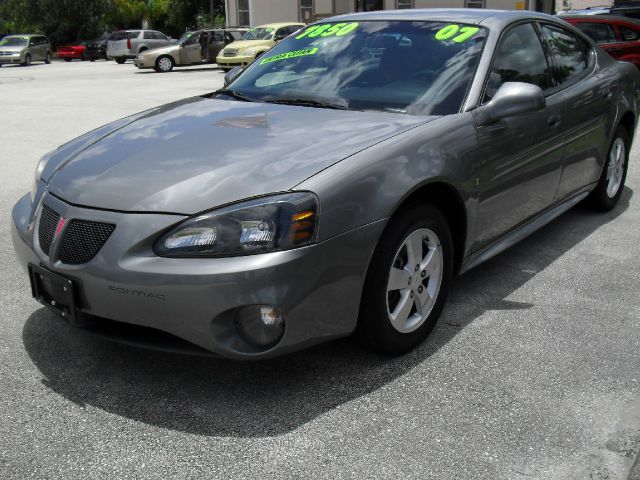 2007 Pontiac Grand Prix Unknown