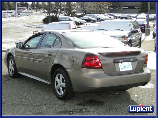 2007 Pontiac Grand Prix Unknown