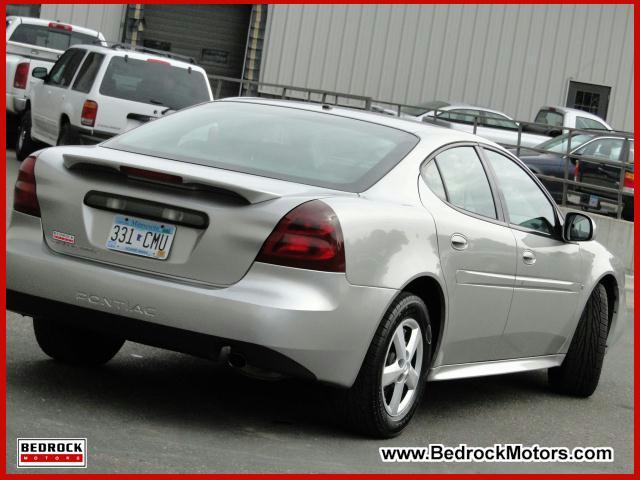 2008 Pontiac Grand Prix Unknown