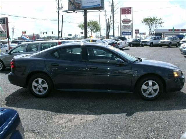 2008 Pontiac Grand Prix Unknown