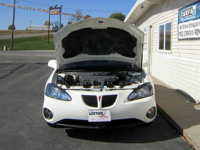 2008 Pontiac Grand Prix 2WD Supercrew 139 XL