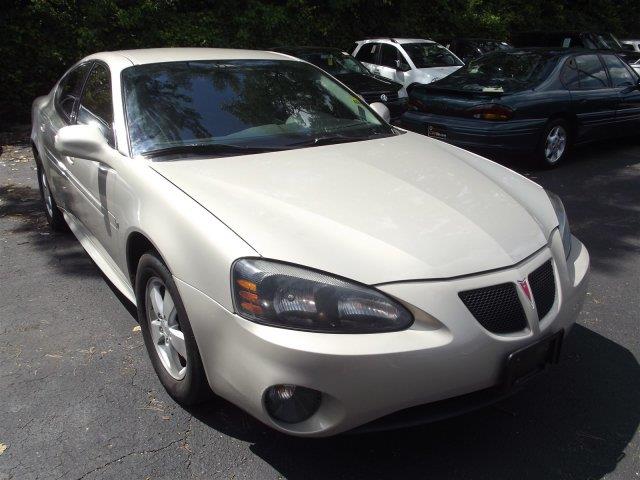 2008 Pontiac Grand Prix Unknown