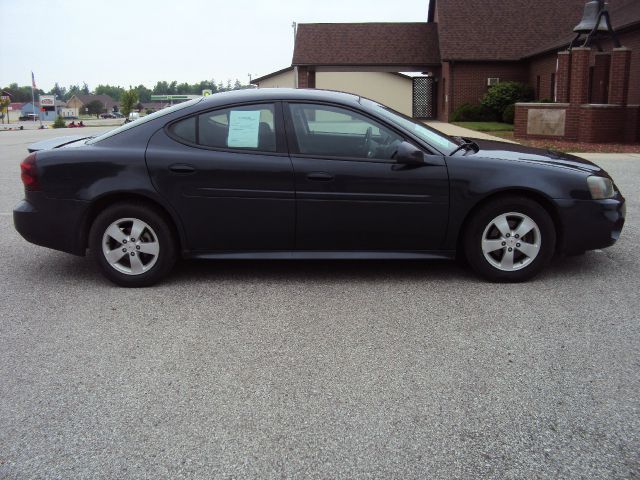 2008 Pontiac Grand Prix Unknown