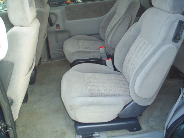 1999 Pontiac Montana Nav/mark Levinson