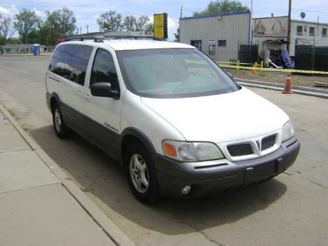 2000 Pontiac Montana 2WD 2dr Supercab 126