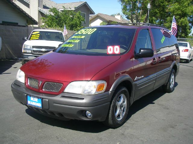 2000 Pontiac Montana 2WD 2dr Supercab 126