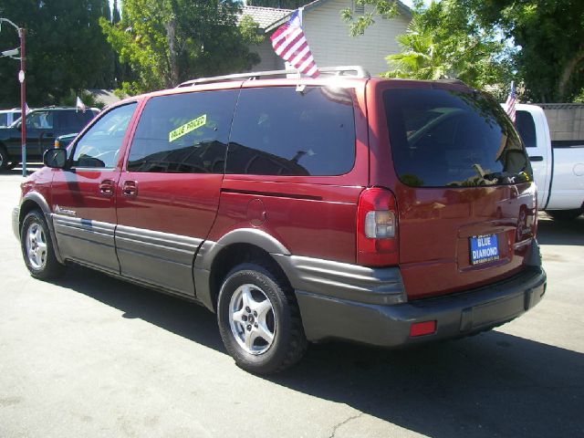 2000 Pontiac Montana 2WD 2dr Supercab 126