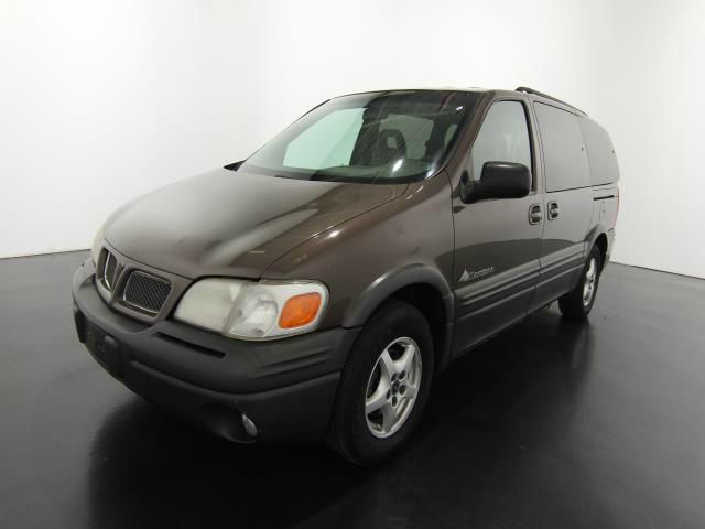 2000 Pontiac Montana 2WD 2dr Supercab 126