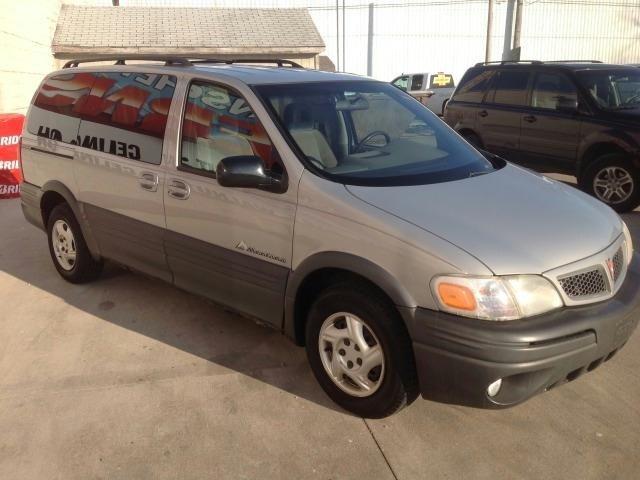 2001 Pontiac Montana 1500 2WD LS