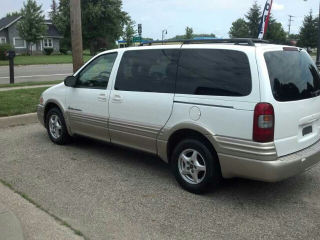 2002 Pontiac Montana SLT K