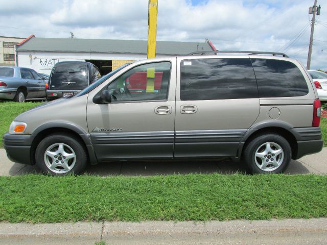 2002 Pontiac Montana SE ZX4