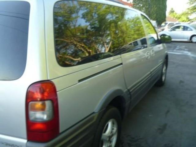 2002 Pontiac Montana XLT Tx Edition