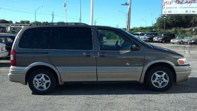 2002 Pontiac Montana SE ZX4