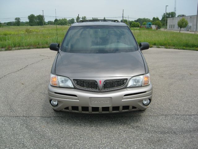 2002 Pontiac Montana 4WD Crew Cab 167 LTZ