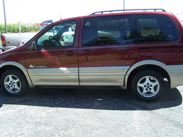 2002 Pontiac Montana 4WD Crew Cab 167 LTZ