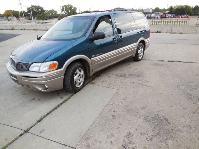 2002 Pontiac Montana Unknown