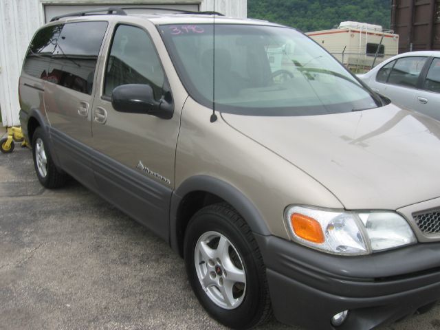 2003 Pontiac Montana Super Celan Lariat