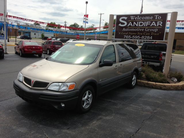 2003 Pontiac Montana Super Celan Lariat