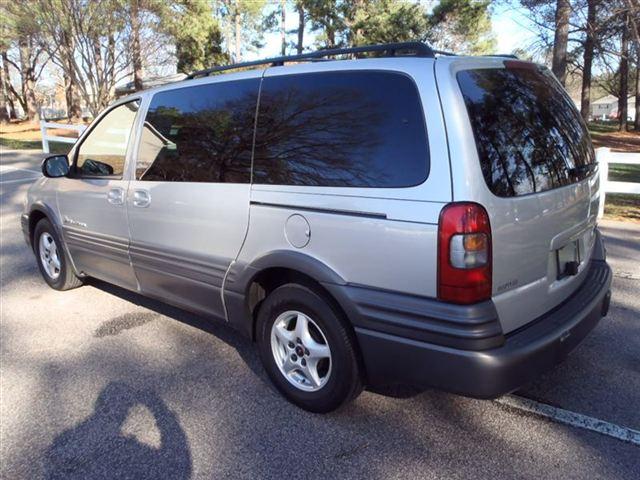 2003 Pontiac Montana Super Celan Lariat