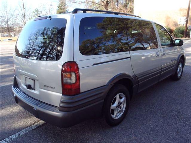 2003 Pontiac Montana Super Celan Lariat