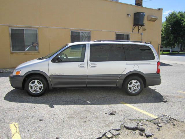 2003 Pontiac Montana Super Celan Lariat