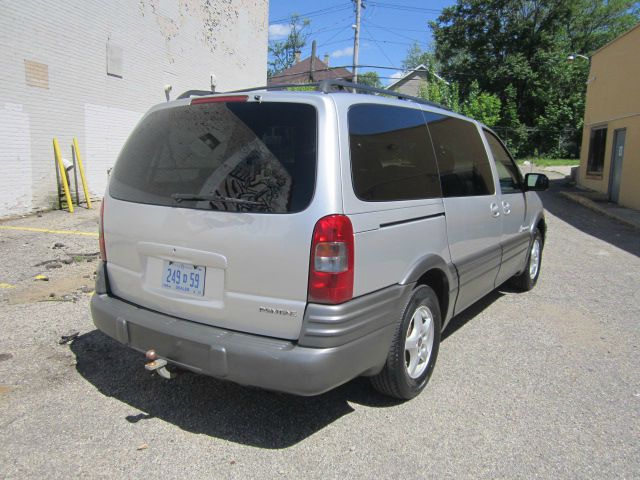 2003 Pontiac Montana Super Celan Lariat