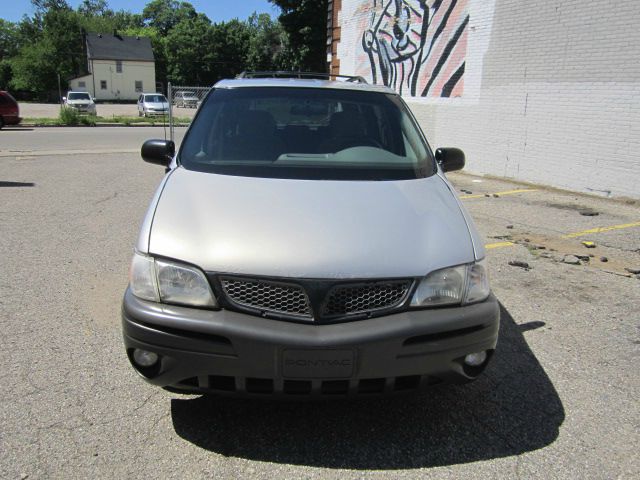 2003 Pontiac Montana Super Celan Lariat