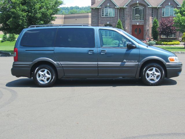 2004 Pontiac Montana SLT K