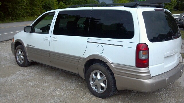 2004 Pontiac Montana SLT K