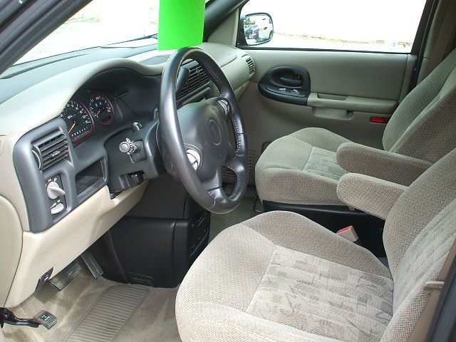 2004 Pontiac Montana SLT K