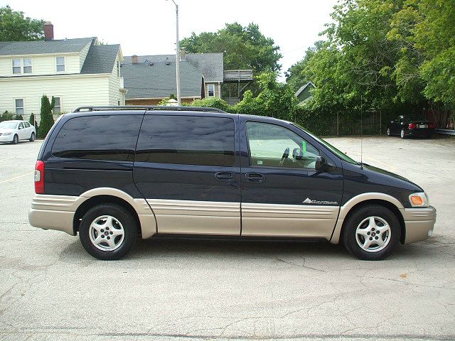 2004 Pontiac Montana SLT K