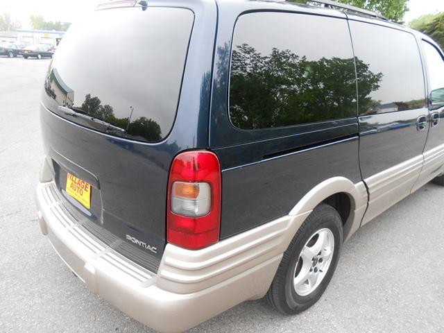 2005 Pontiac Montana 4WD SLT