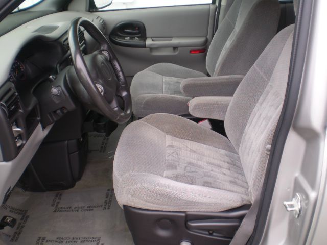 2005 Pontiac Montana Unknown