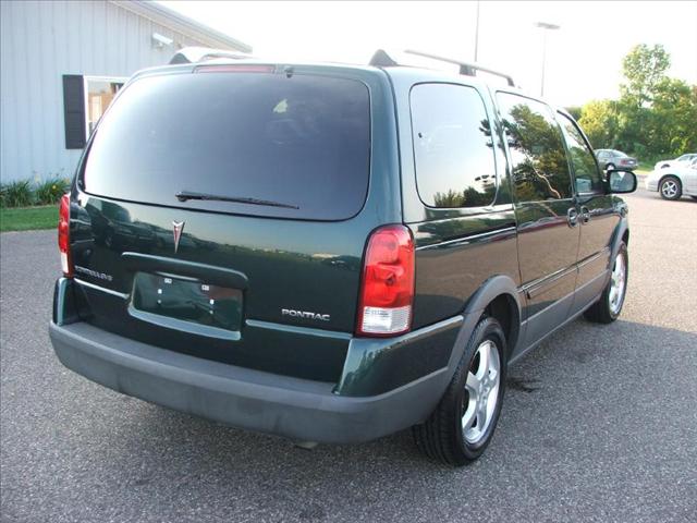 2006 Pontiac Montana SV6 2001 Chevrolet Z06