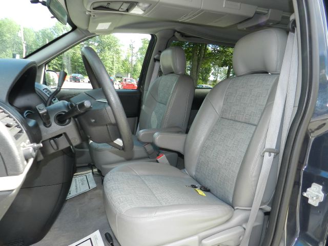 2008 Pontiac Montana SV6 4WD SLT