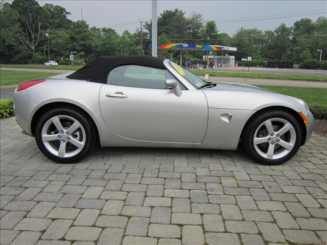 2006 Pontiac Solstice 4dr Sdn I4 Auto EX Sedan