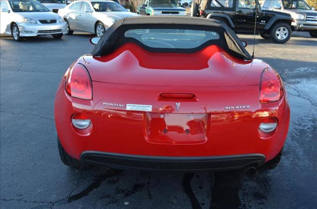 2006 Pontiac Solstice Unknown