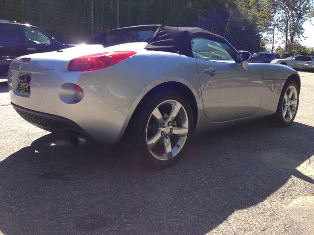 2007 Pontiac Solstice Base