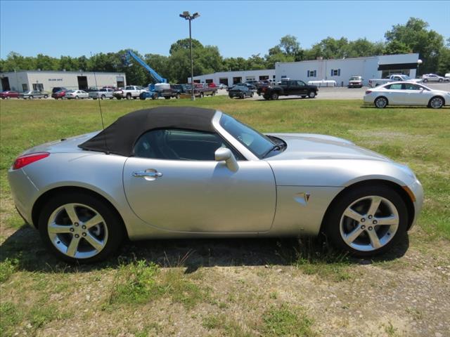 2007 Pontiac Solstice 2WD Supercab Flareside 145 STX