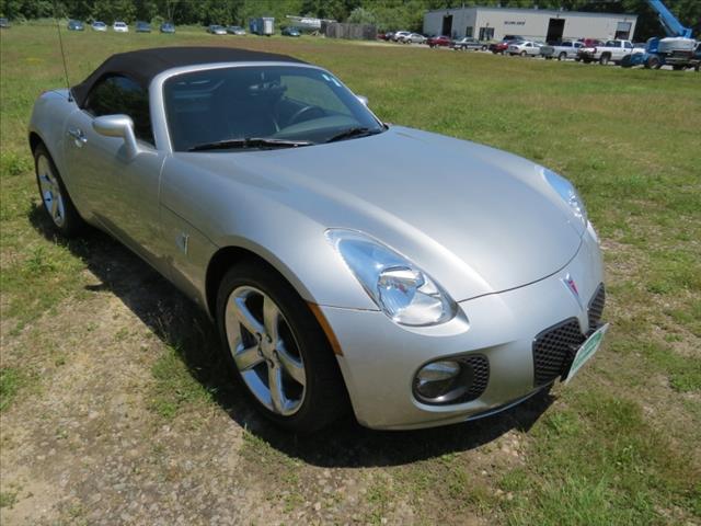 2007 Pontiac Solstice 2WD Supercab Flareside 145 STX