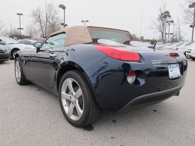 2008 Pontiac Solstice Base