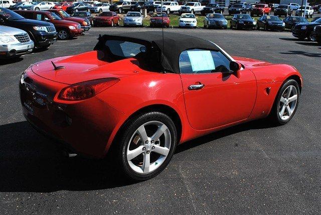 2008 Pontiac Solstice 2dr Cpe Deluxe Coupe