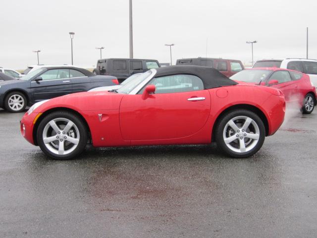 2008 Pontiac Solstice Base